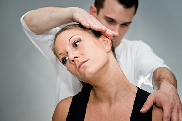 Chiropractor in Bloomington, IL